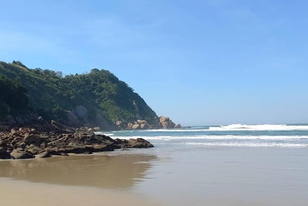 Apto Praia Do Tombo Γκουαρούχα Εξωτερικό φωτογραφία
